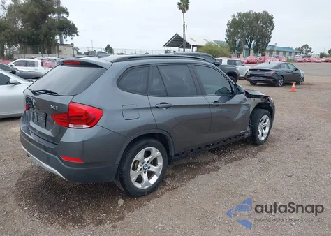 2013 BMW X1 Sdrive28I z USA, uszkodzony, nr VIN WBAVM1C51DVW42577